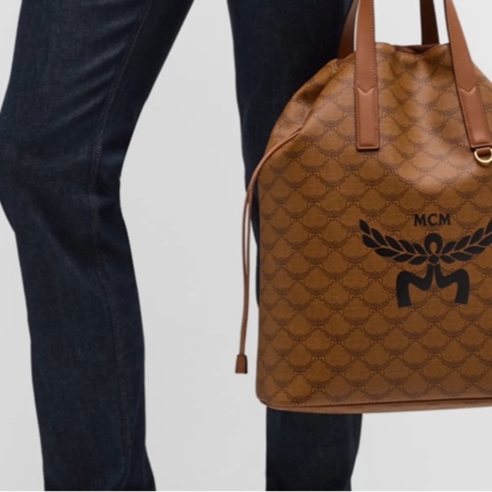 MCM Men's Lauretos Himmel Drawstring Backpack -Large Brown